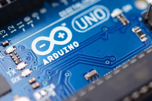Arduino UNO